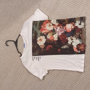 Zara Graphic Tshirt Size S